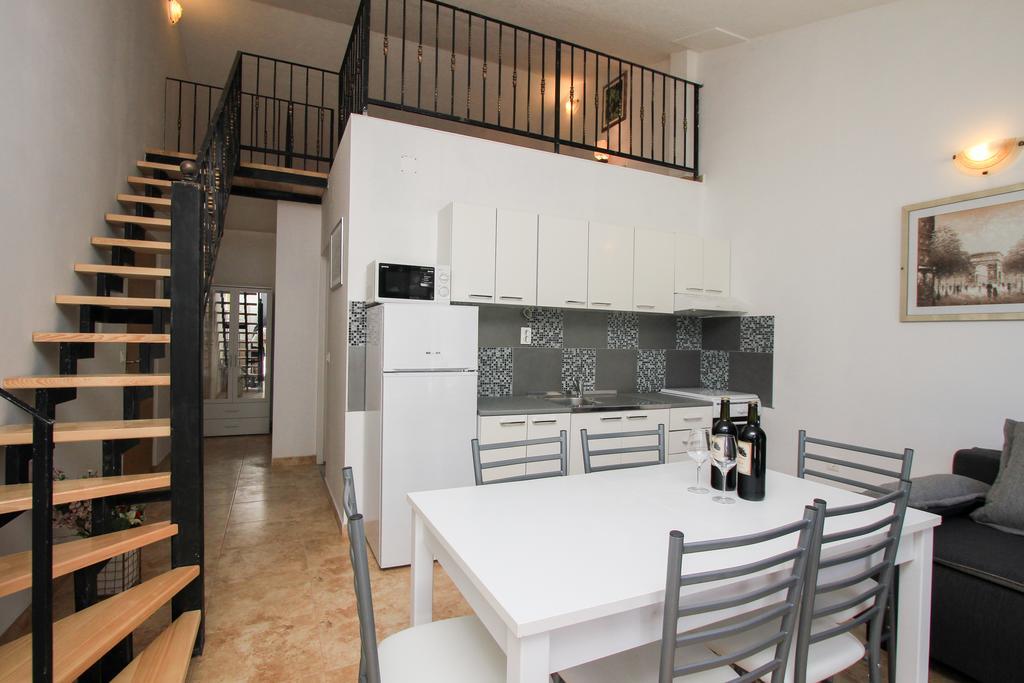 Apartament Robinson Bella Bogomolje Zewnętrze zdjęcie