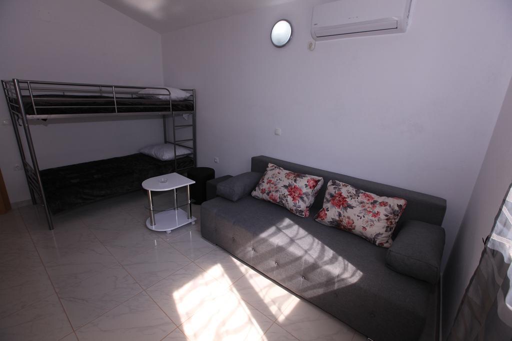 Apartament Robinson Bella Bogomolje Zewnętrze zdjęcie