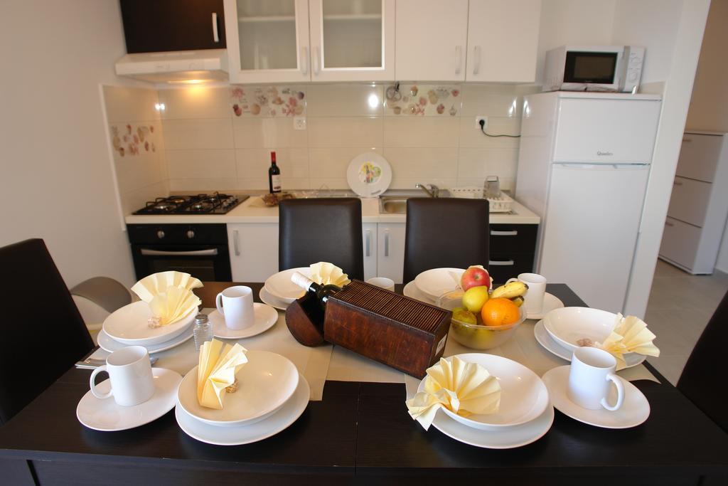 Apartament Robinson Bella Bogomolje Zewnętrze zdjęcie