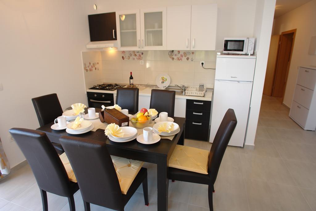 Apartament Robinson Bella Bogomolje Zewnętrze zdjęcie