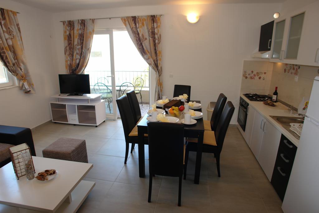 Apartament Robinson Bella Bogomolje Zewnętrze zdjęcie